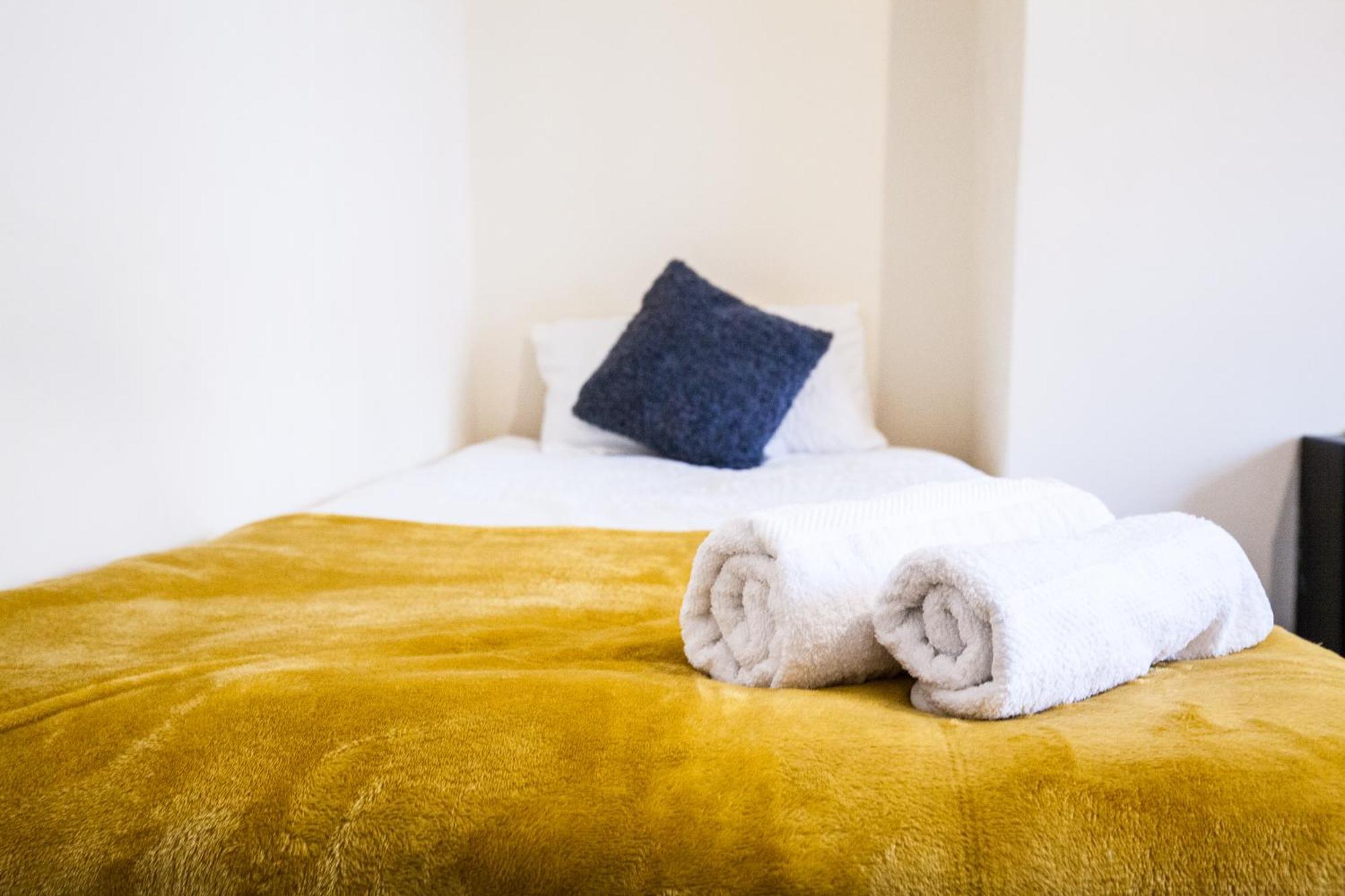 Divine Accommodation Liverpool Eksteriør billede